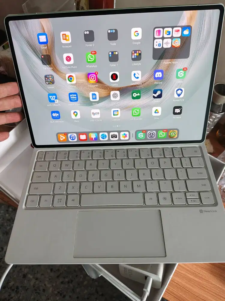 HUAWEI MATE PRO 12.2