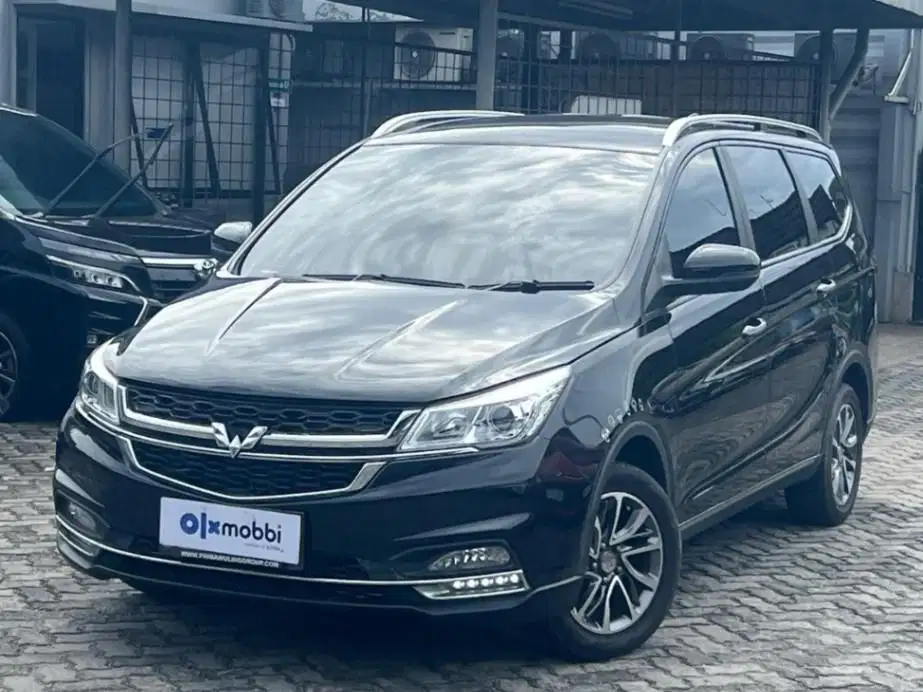 Kredit Aman Terpercaya Wuling Cortez 1.5 CT L Bensin-AT 2021 UMH