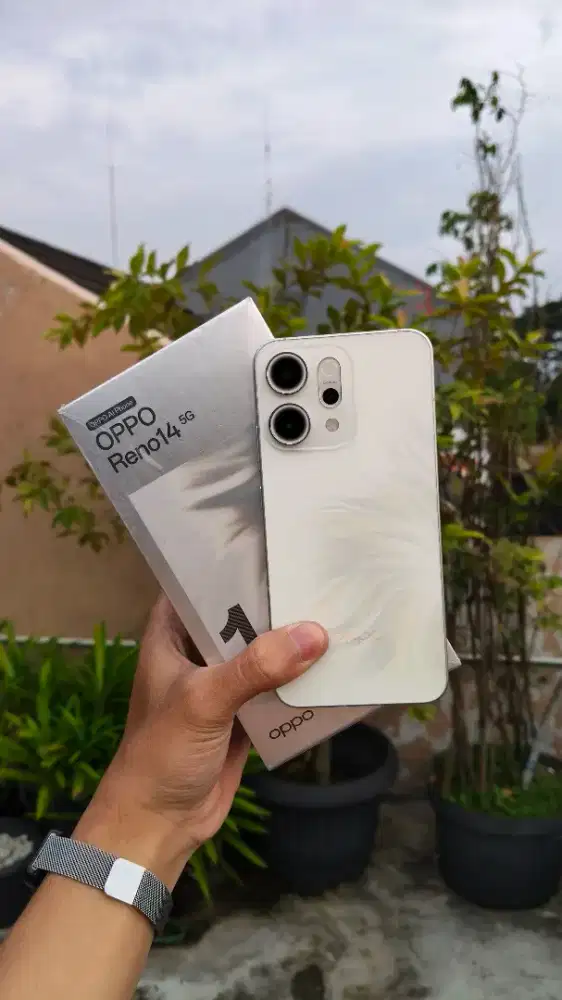 Oppo Reno 14 5G 12+12/256GB Fullset LikeNew Garansi Resmi
