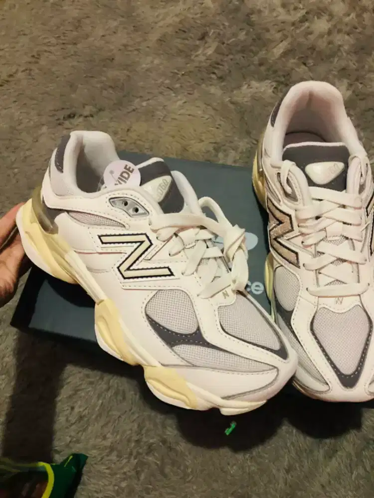 Sepatu New Balance 9060 , Baru disc 50% original official website NB
