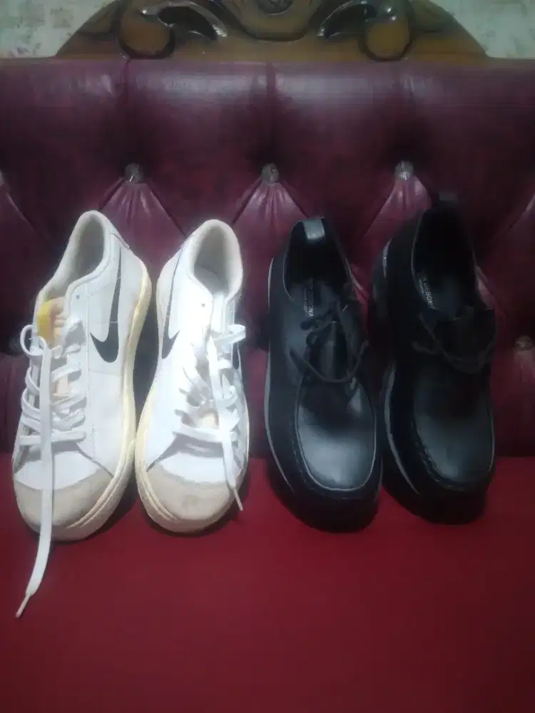 Jual 2 pasang  koleksi pribadi edisi kebesaran