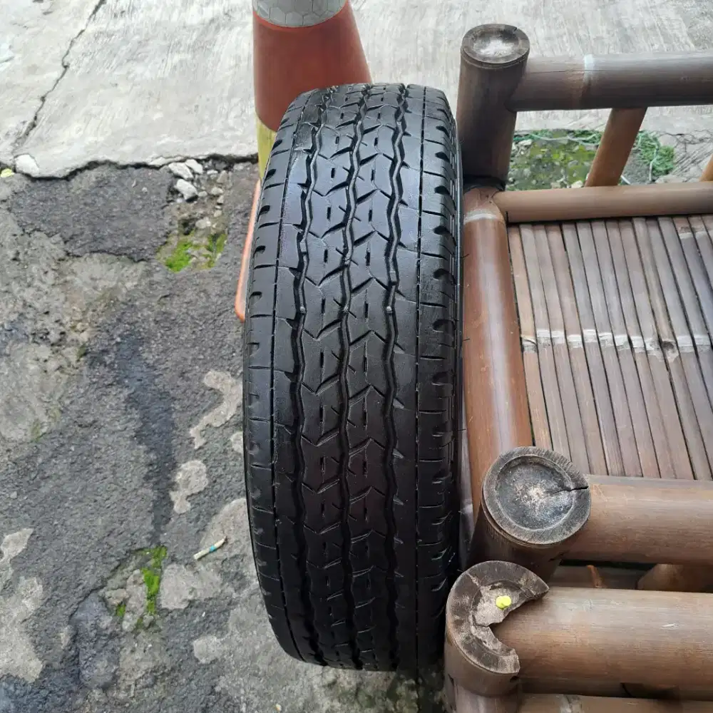 Ban bridgestone duravis 185 r14 ban mobil duravis 1pcs