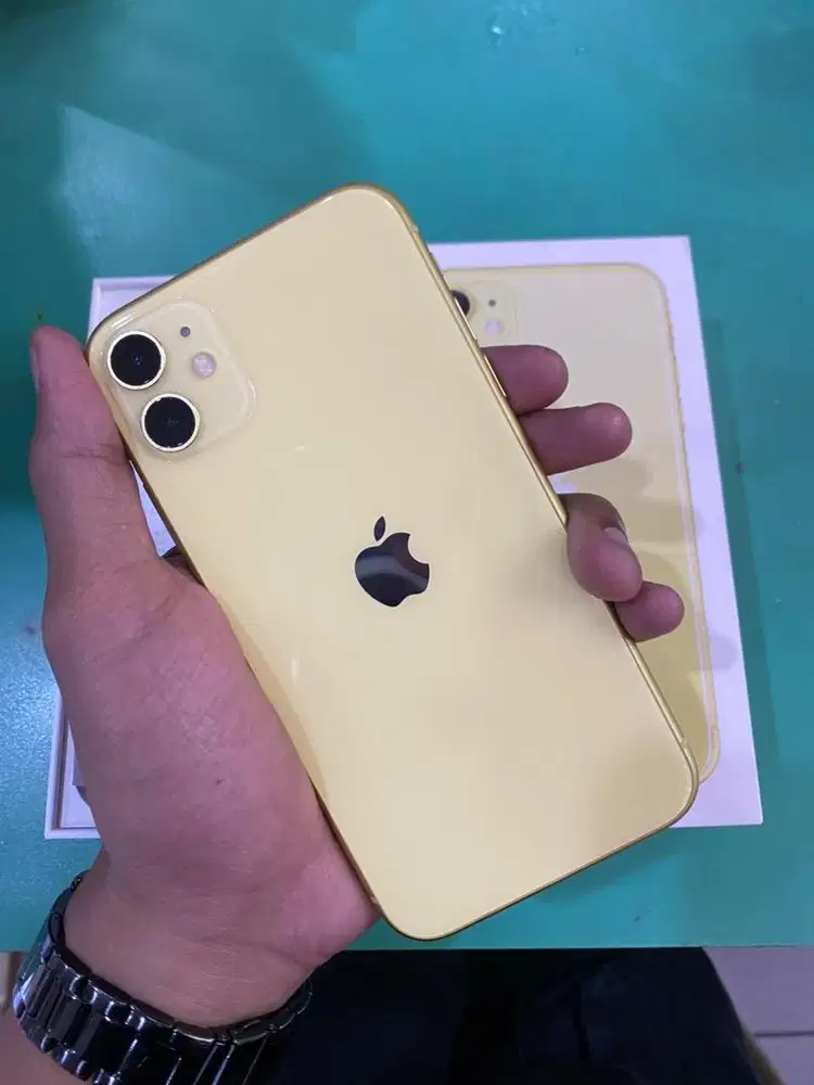 iPhone 11 128Gb iblx