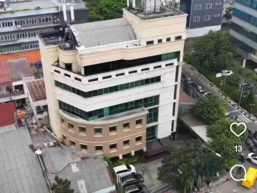 Gedung 6 lt Raya Mampang dekat NJOP