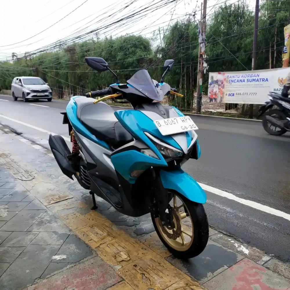 Yamaha Aerox Tipe R 2017 Bagus lengkap Mesin Cakep