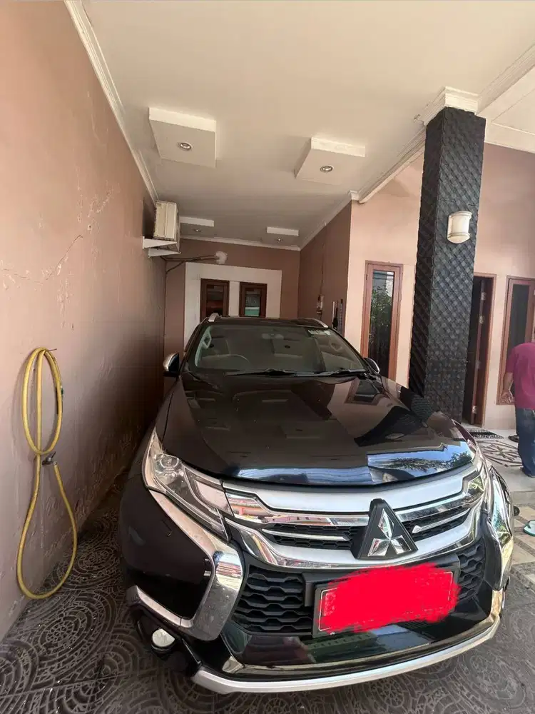 MURAH, MULUS DIJUAL PAJERO SPORT 2.4 Dakar 4x4 Ultimate Solar-AT 2016