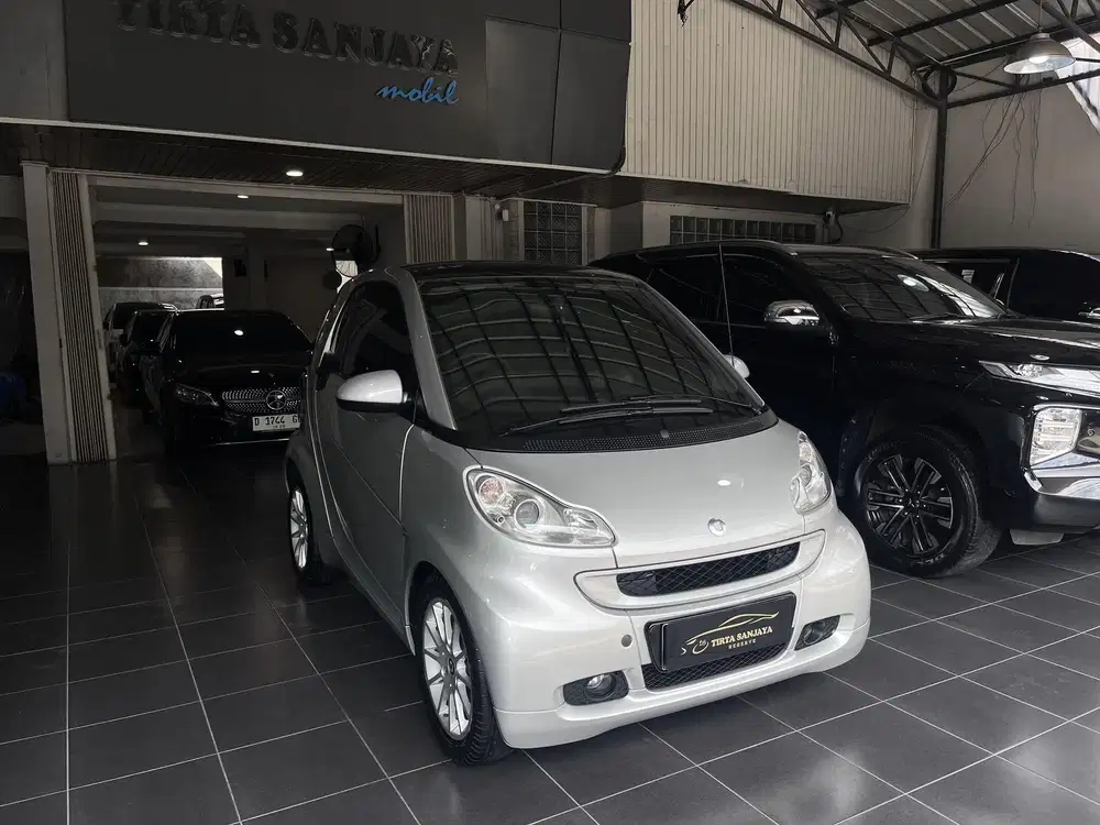 [KM 49rb] Smart For Two 2010