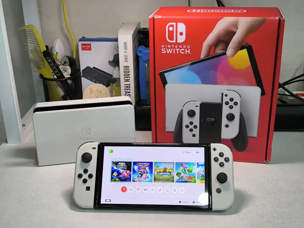 Nintendo Switch OLED White 256GB