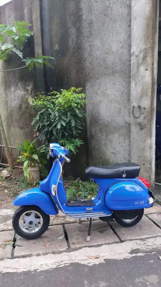 Vespa Exclusive 2 1996 (Look New Px Good Looking)