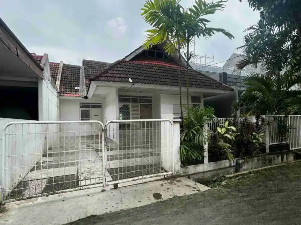 Dijual Rumah Bagus Siap Huni di Griya Loka BSD City