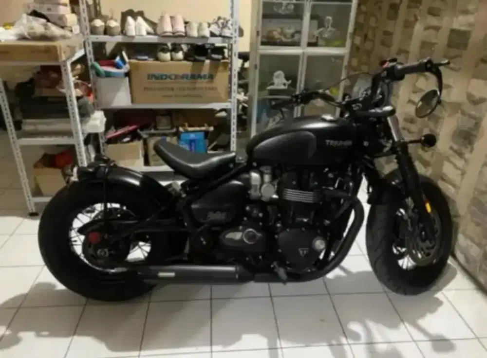 FOR SALE!! Triumph Bonneville Bobber Black 2019