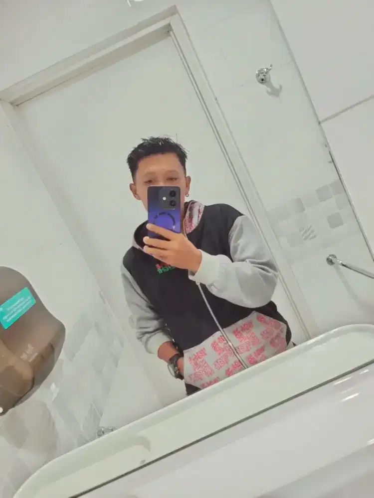 Cari kerja apa saja yg penting halal