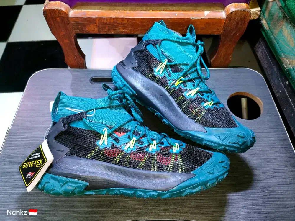 NIKE ACG MOUNTAIN fly 2 react