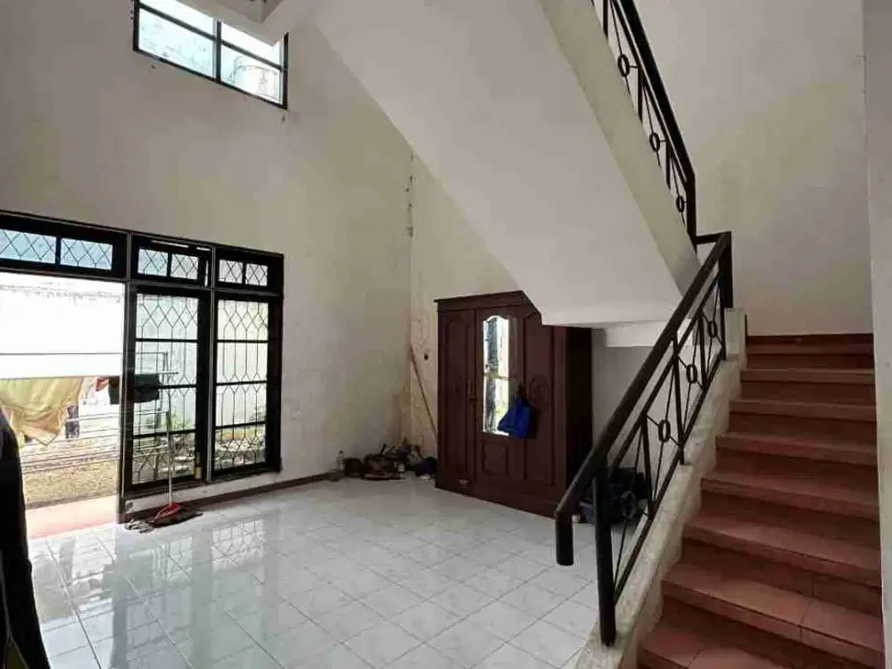Dijual Cepat Rumah Dharmahusada Mas Surabaya Timur Dekat Grand Peninsula, Galaxy Mall dibawah 3M