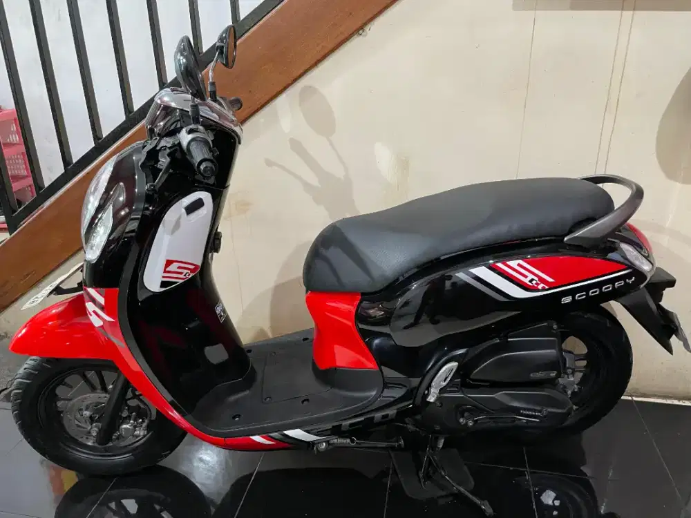SCOOPY SPORTY TAHUN 2023