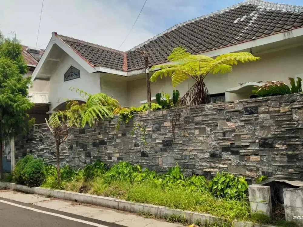 Rumah di Area Suhat dekat Jl Dewandaru dan dekat Kampus