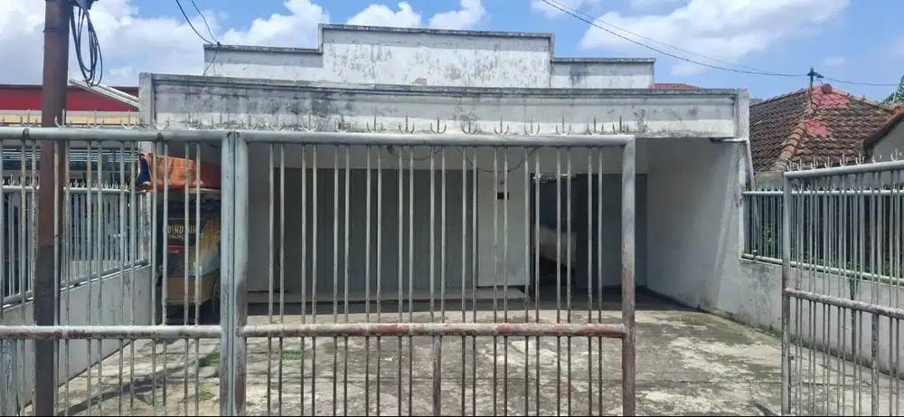 dijual tanah dan bangunan di desa kepadangan. Tulangan, Sidoarjo