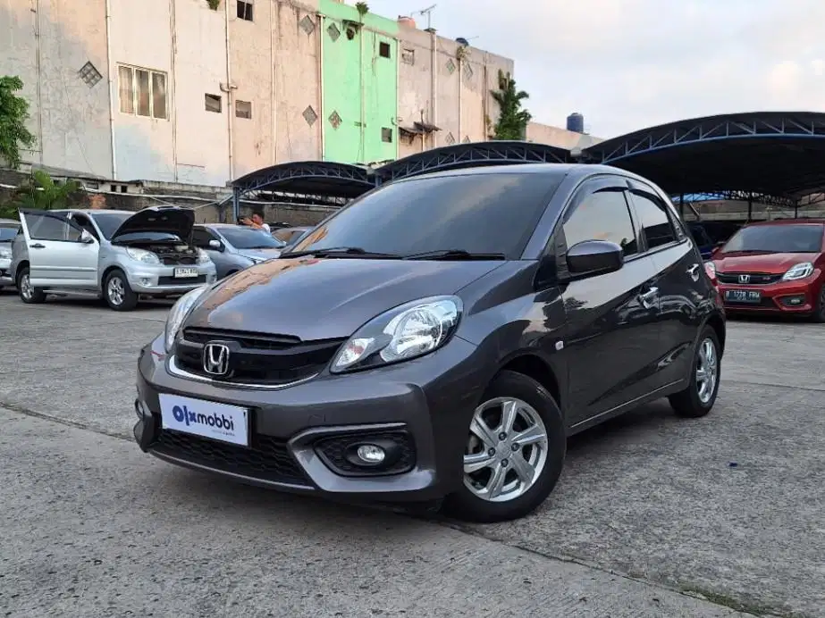 Kredit Aman Terpercaya Honda Brio Satya 1.2 E Bensin-MT 2017 TOU