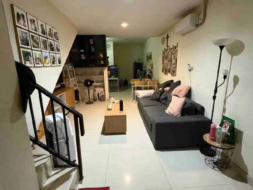 D jual rumah taman palem lestari