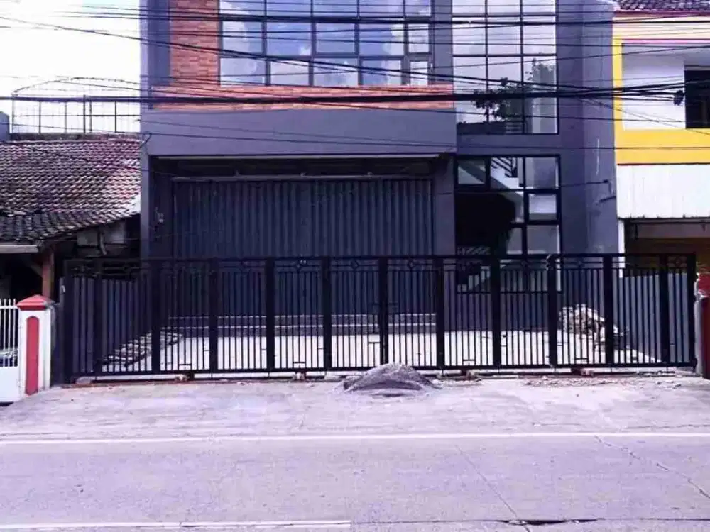 ruko 2lantai lokasi maen road di purwakarta antapani bandung