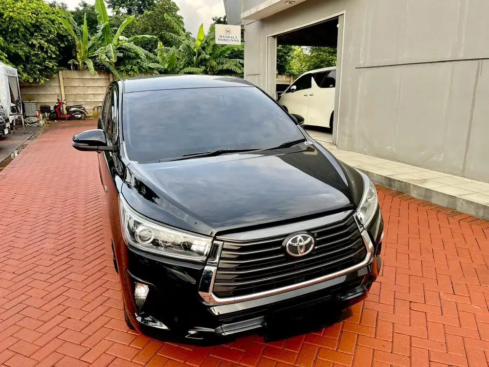 Toyota Innova reborn V 2.0 bensin 2021 AT attitude black