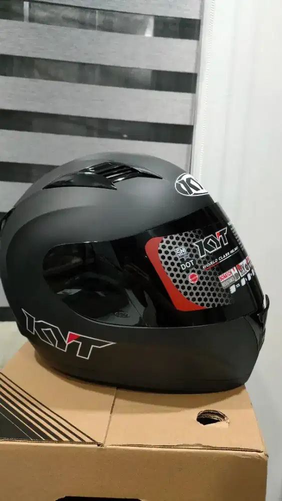 HELM KYT FULL FACE NEWW BANGET MULUS ABIS