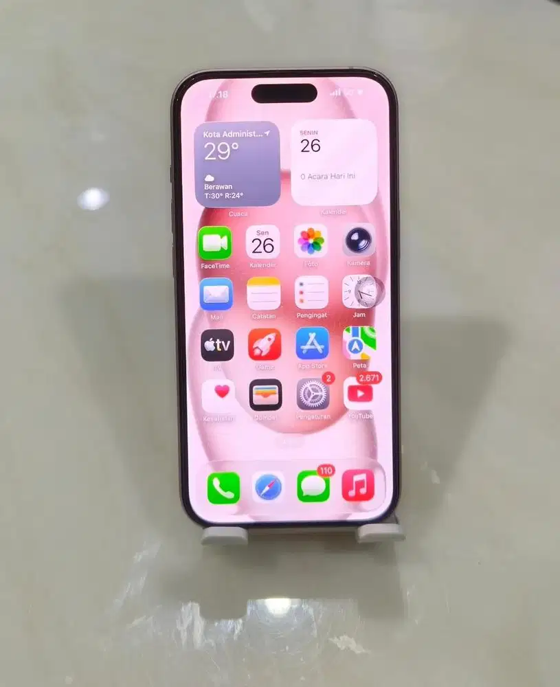 iPhone 15 basic pink 128 GB garansi on