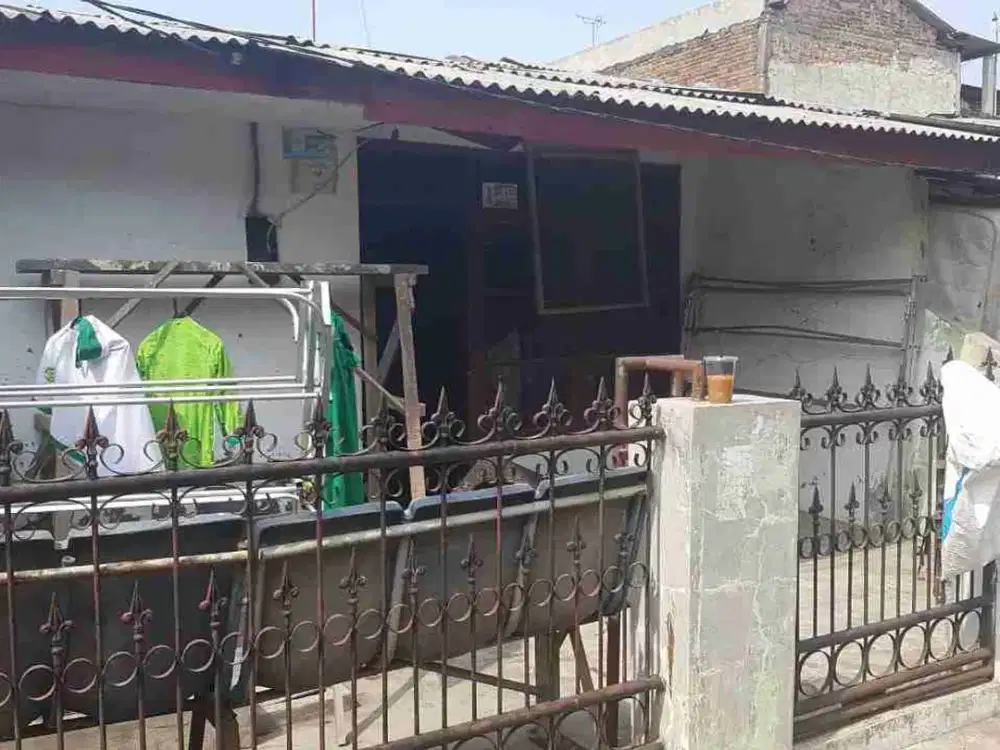 Rumah Rusak Jual Murah di Perumnas 3 , Bekasi Timur