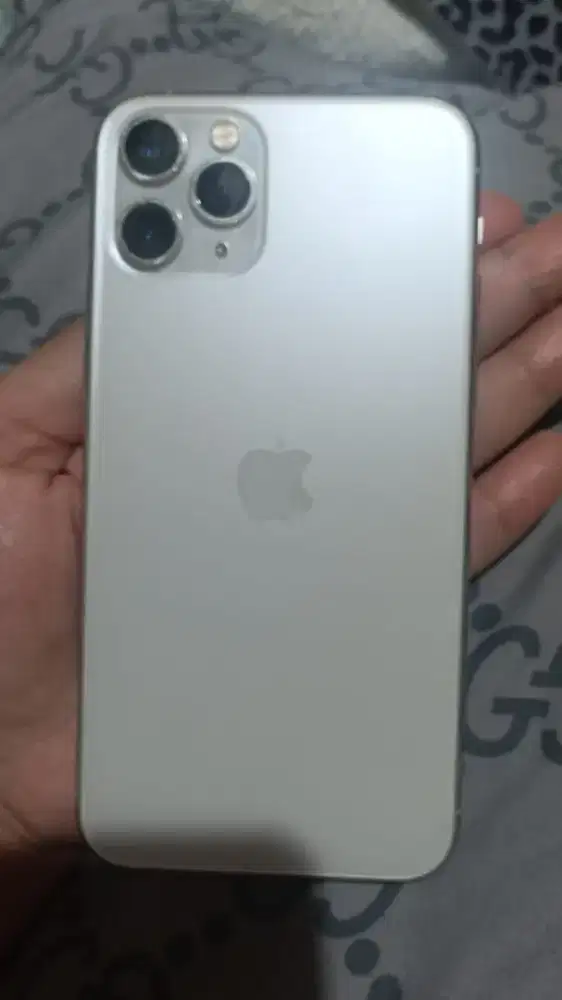 Jual iphone 11 pro 256 bagus (inter)