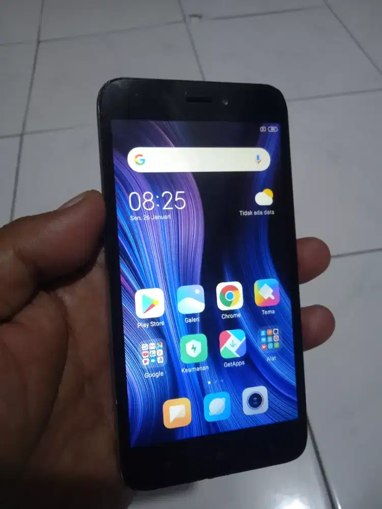 redmi 5a ram 2/16 silver dan rose