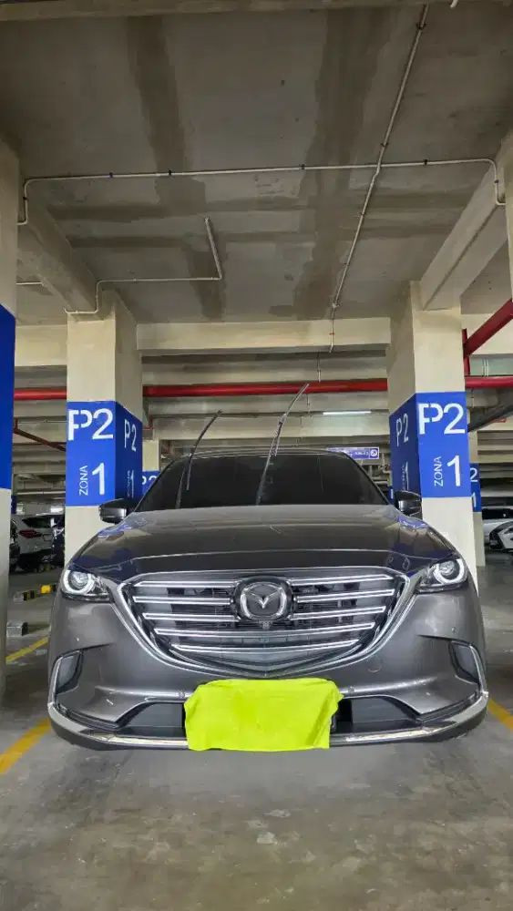 Like New Mazda CX9 2018 Abu abu km.7000an