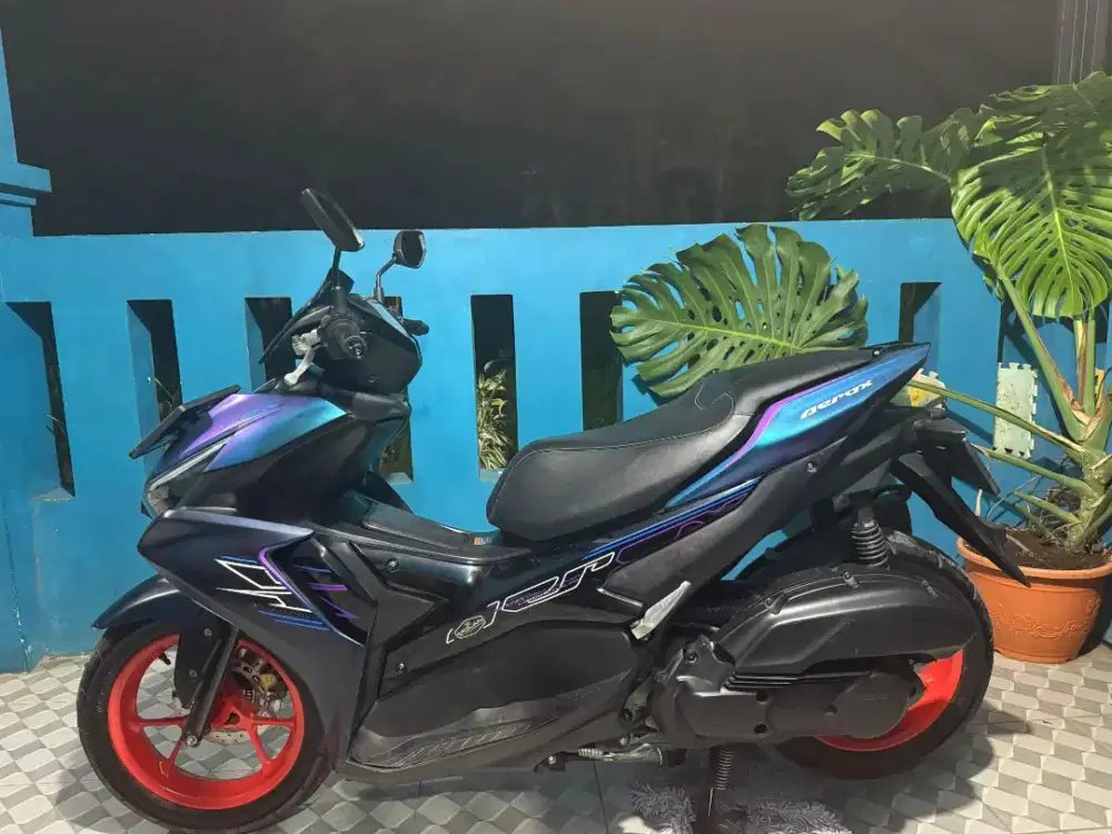 Motor Aerox Cyber City