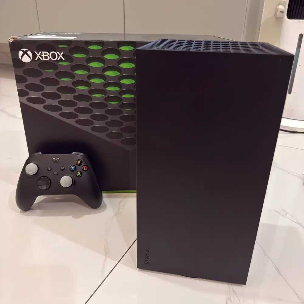 XBOX Series X 1TB Second Fullset like new