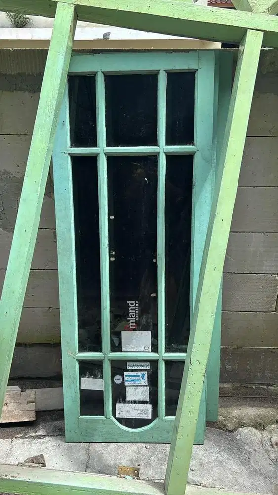 Kusen Jendela dan Pintu