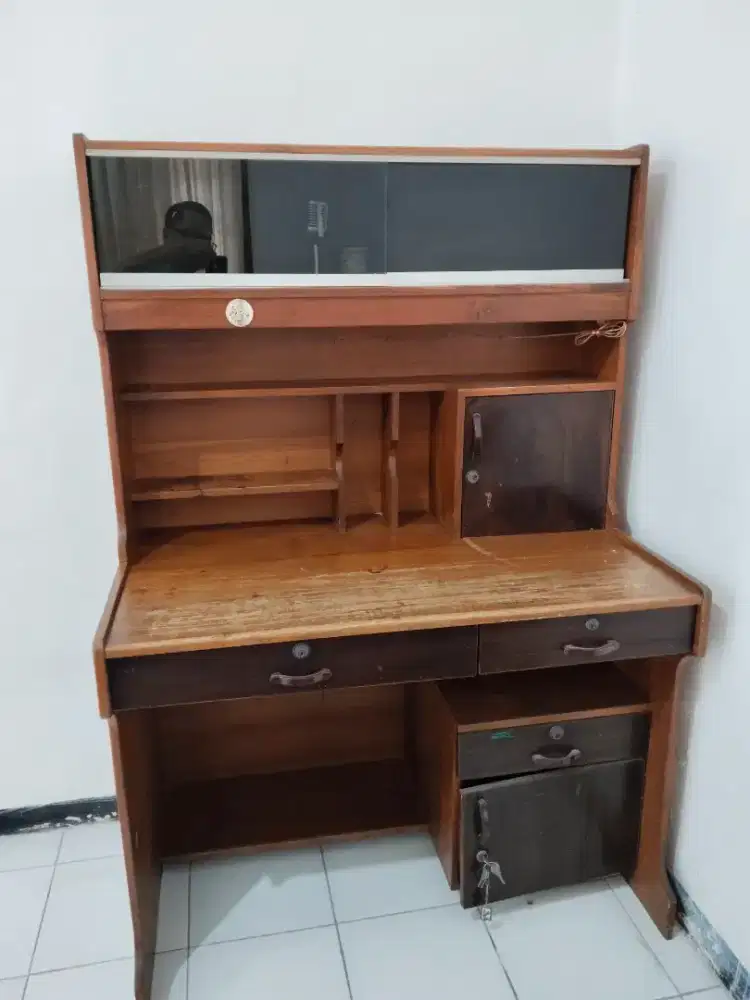 Meja belajar Kayu Jati