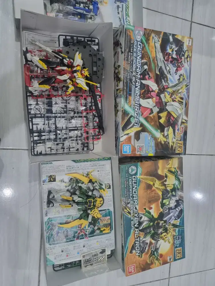 Jual santai gundam RG dan HG sudah d rakit