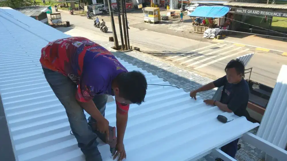 Tukang perbaikan atap bocor renovasi rumah pasang baja ringan plafon