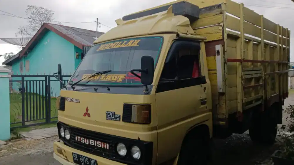 truk siap pakai atau truk umpulng 100 ps