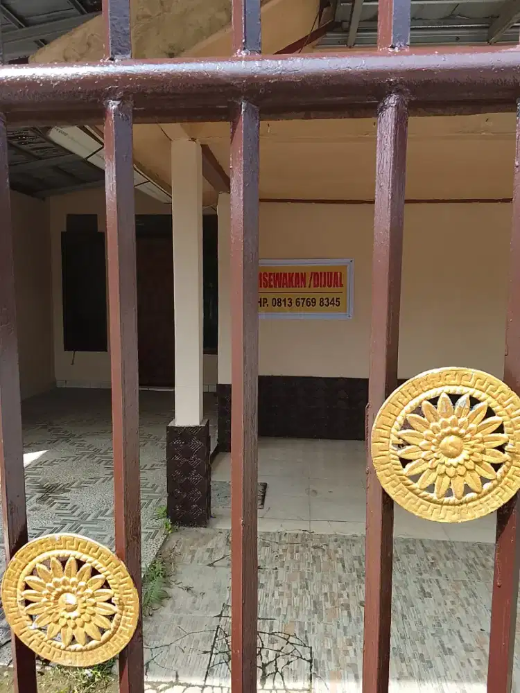 Di jual rumah beserta mobil pick up