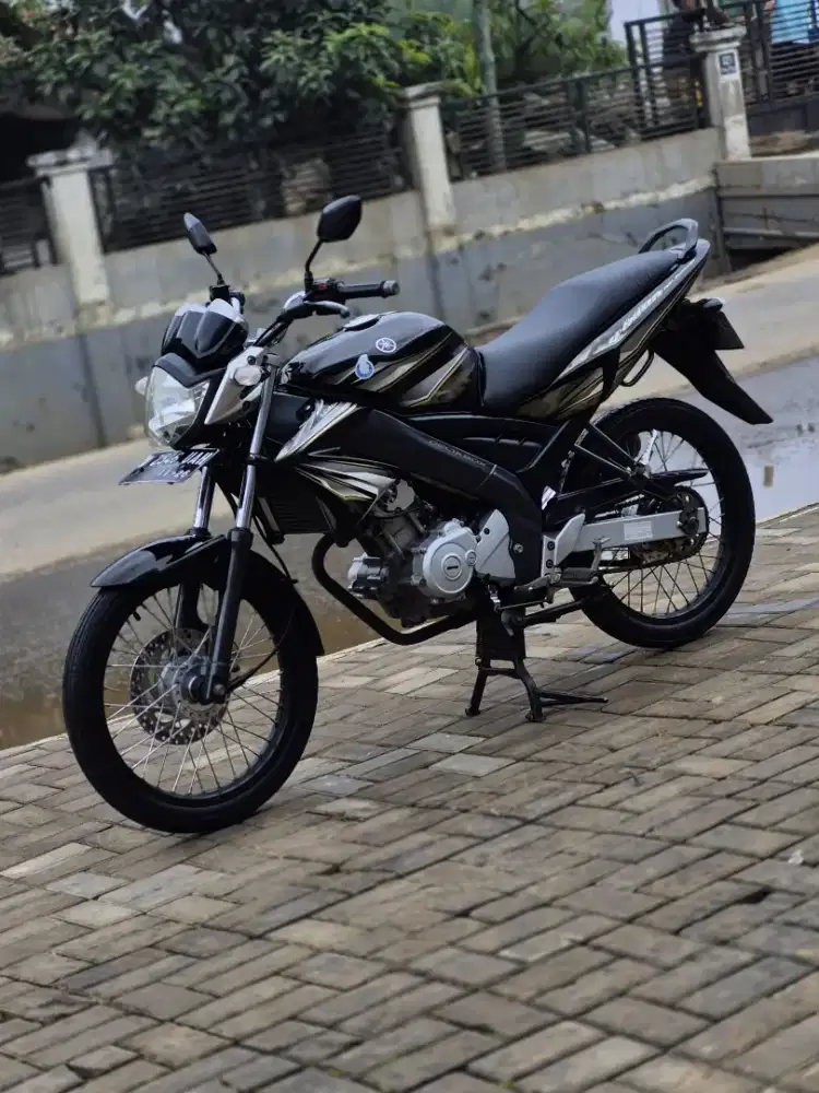 YAMAHA VIXION OLD 2011 ANTIK VELEG DOBLE
