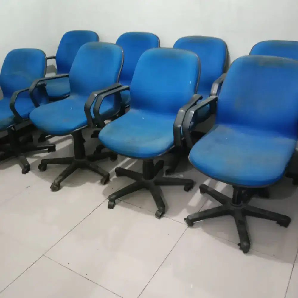 kursi kantor  dijual hrg 300 rb