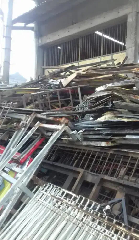 Rombeng terima barang bekas rongsokan