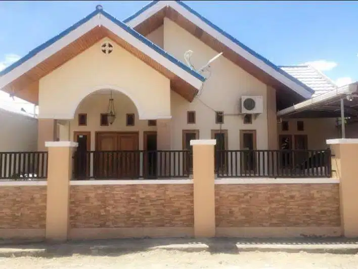 Rumah disewakan  pertahun di Tengah Kota Gorontalo