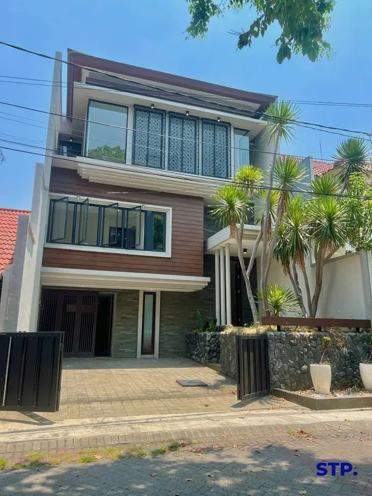 Rumah 3 lantai di Galaxi Bumi Permai Araya tahap 2