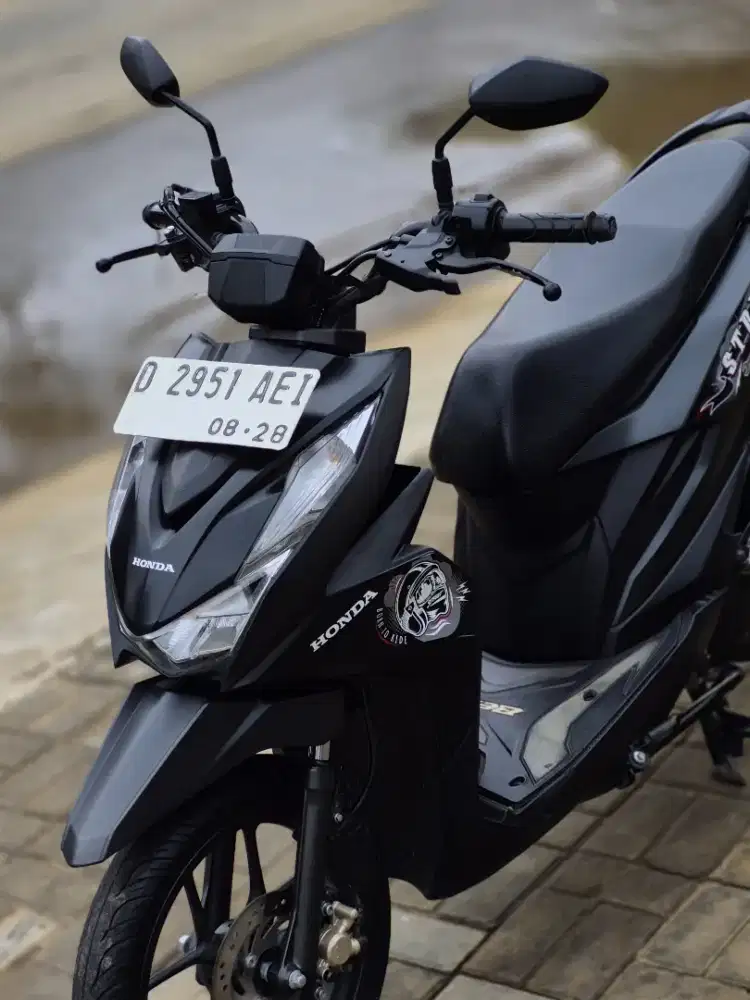 HONDA NEW BEAT STREET 2023 KM 29RB DP 800RB AN
