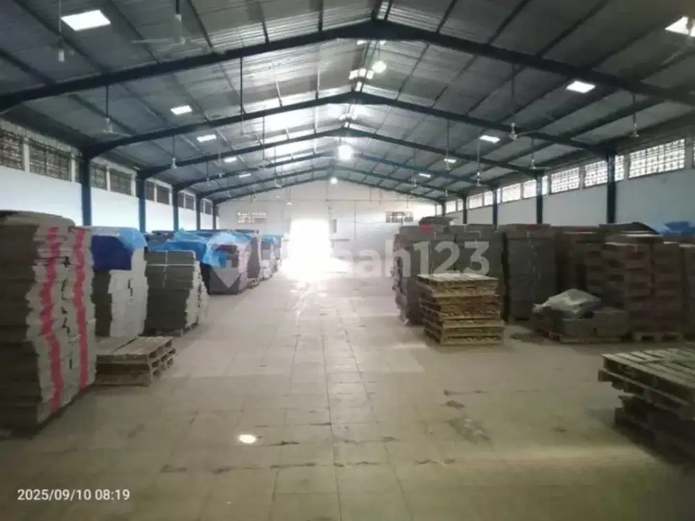 Dijual Cepat Gudang Zona Industri Lokasi Karanganyar Luas 3600m2