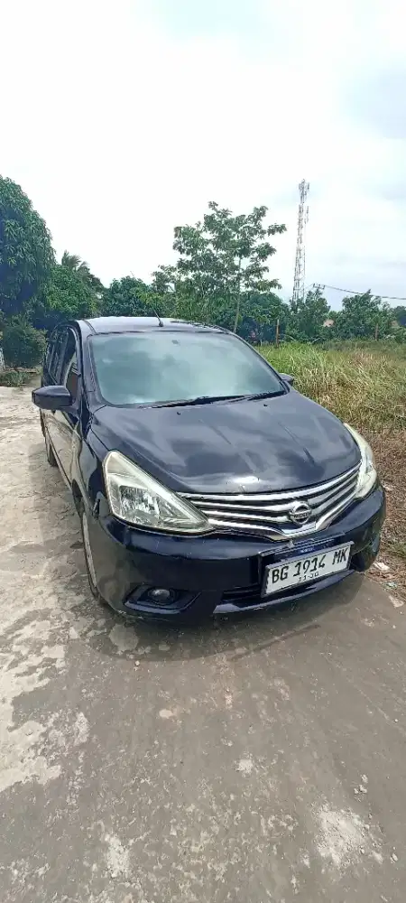Grand Livina XV 2013 Manual Hitam