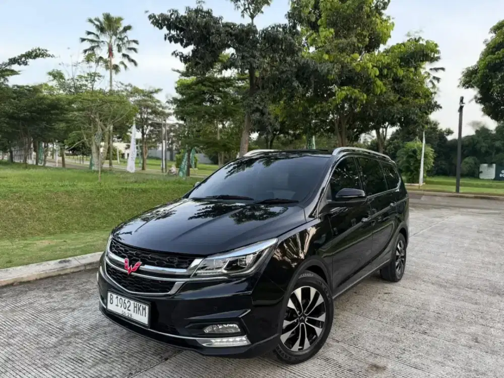 Wuling Cortez LT Lux CVT 2022 Bensin