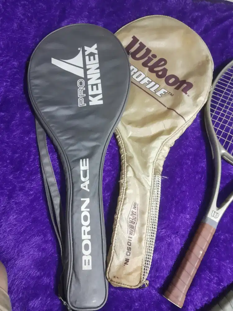 Jual 2unit raket tennis merk WILSON dan PRO KENNEX original mulusssss.