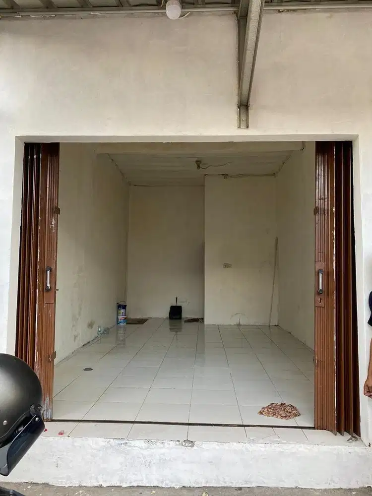 SEWA KIOS / RUKO / KONTRAKAN DI KALISARI JAKARTA TIMUR